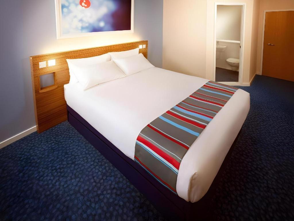 Travelodge Edinburgh Dreghorn — Fotos 2
